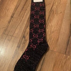 Gucci Black and Pink GG Logo Socks COMES WITH BOX